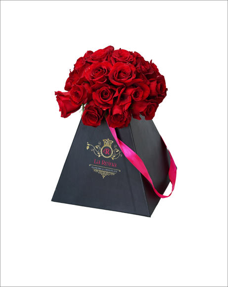Picture of RED ROSES WITH BLACK BOX