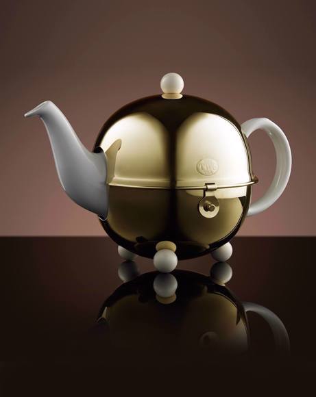 Picture of DESIGN GOLD TEAPOT IN WHITE 900 ML